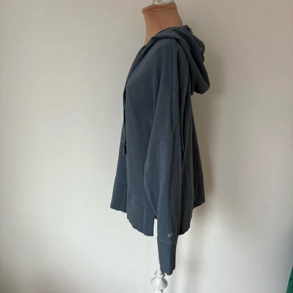 ALO YOGA Fluid Tunic Hoodie Tunic Concrete Gray Blue Scooped Neck Sweatshirt M - Picture 4 of 9